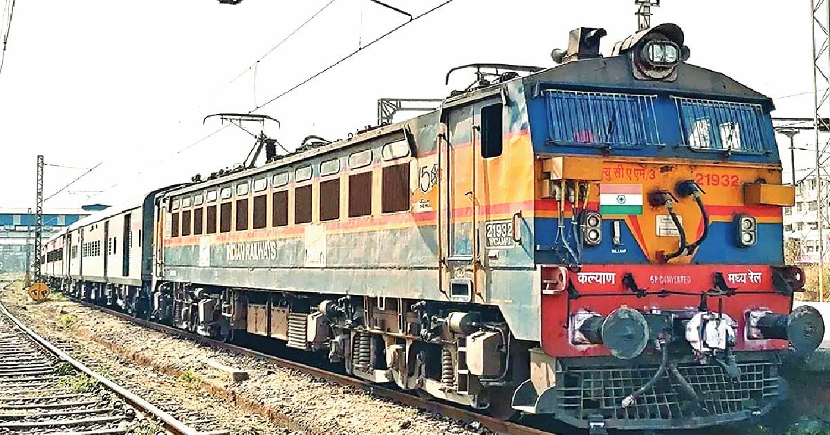 Rlys earns extra Rs 1500 cr from senior citizens: RTI